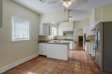 1719 Harold St, Houston, TX 77098 - photo 6