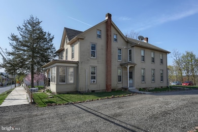 320 N Hanover St, Hershey, PA 17033 - photo 3