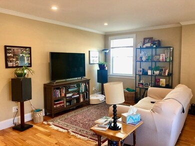 53 Brown St unit 53, Waltham, MA 02453 - photo 4