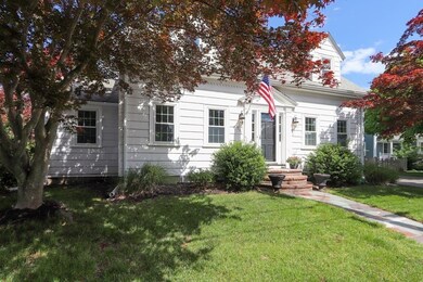 192 Manning St, Needham Heights, MA 02494 - photo 4