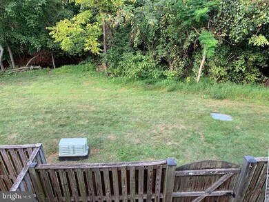 308 Moseby Ct, Manassas Park, VA 20111 - photo 2