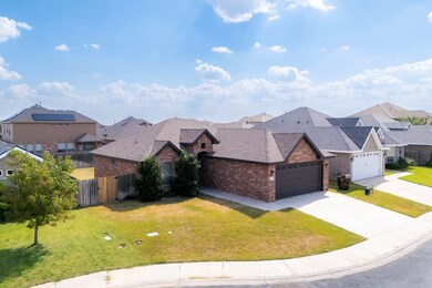 1410 Lumina Ct, Midland, TX 79705 - photo 4