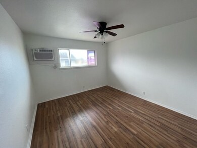 4706 Yellowstone Blvd unit 22, Houston, TX 77021 - photo 7
