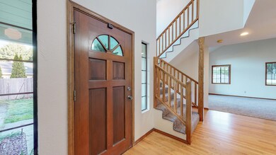 1290 Leslie Road-108