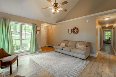 D85_8222-HDR