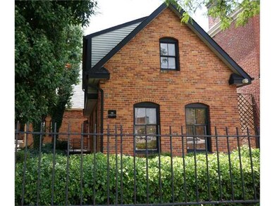 165 E Livingston Ave unit B, Columbus, OH 43215 - photo 3