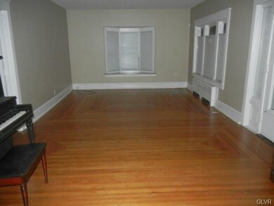 2103 W Greenleaf St, Allentown, PA 18104 - photo 5