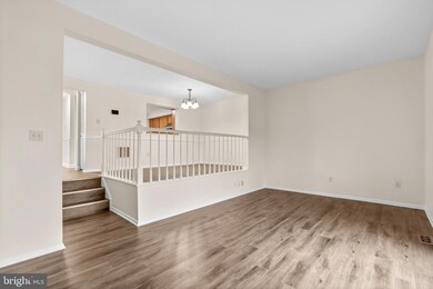 8336 Sperry Ct, Laurel, MD 20723 - photo 6