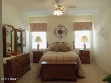 1472 E Hazeltine 018