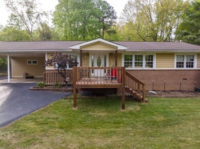 1503 Rocky Ln, Johnson City, TN 37601 - photo 3