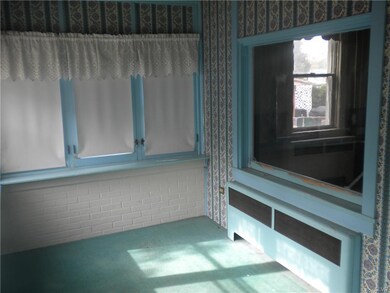 327 E Walnut St unit 329, Allentown, PA 18109 - photo 4