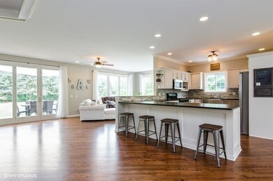 2320 Falcon Ln, Spring Grove, IL 60081 - photo 5