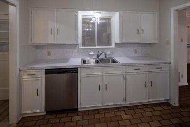 832 Loftin St, Tyler, TX 75701 - photo 6