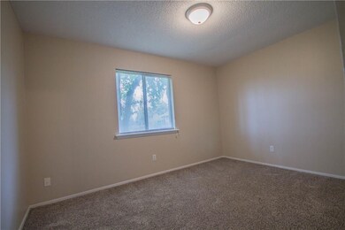 1318 W Centennial Dr unit 2, Rogers, AR 72758 - photo 7