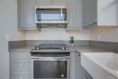 2552 Gregory Dr unit A, Carlsbad, CA 92008 - photo 7