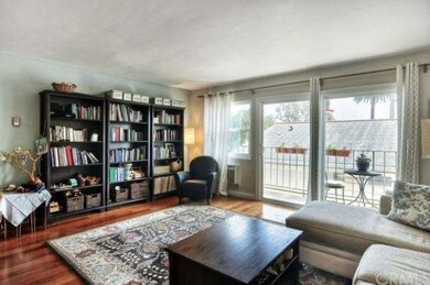 Minimalist or comfy overstuffed - no matter what y