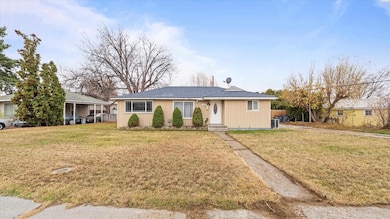 626 S Everett St, Kennewick, WA 99336 - photo 5