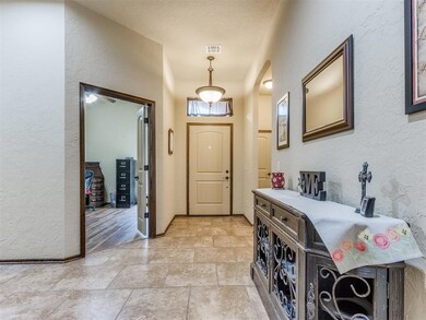 812 Samantha Ln, Moore, OK 73160 - photo 6