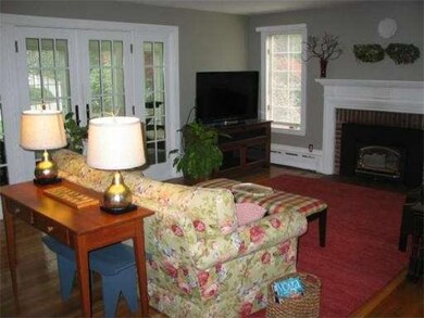 43 Golden Ball Rd, Weston, MA 02493 - photo 4