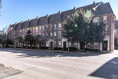 3200 Ross Ave unit 14, Dallas, TX 75204 - photo 2