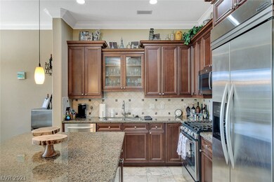 Gorgeous kitchen with Granite Countertops