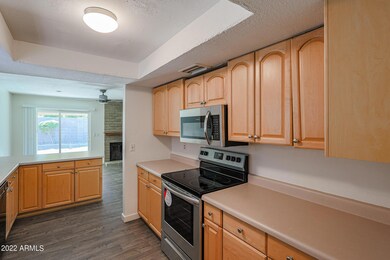 127 W Hunter St, Mesa, AZ 85201 - photo 6