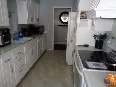 1168 Club Dr, Johnstown, PA 15905 - photo 5