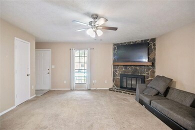 1836 Gingham Ct, Lithonia, GA 30058 - photo 5