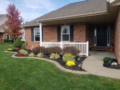 324 Sleeping Indian Dr, Freeburg, IL 62243 - photo 2