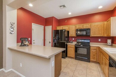 5) KITCHEN