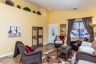 Family Room (2)