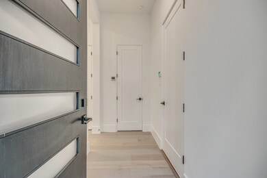 2118 Hazard St, Houston, TX 77019 - photo 2