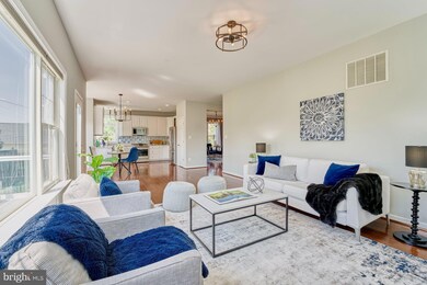 43487 Valleyvista Ln, Chantilly, VA 20152 - photo 7