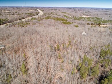 5829 Tall Cedar Rd, Greensboro, NC 27406 - photo 5