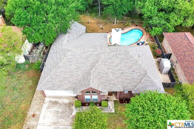 2008 Lancaster St, San Marcos, TX 78666 - photo 3