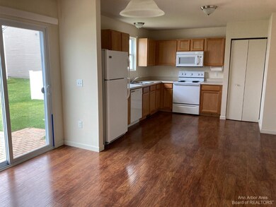 8413 Walnut Hill, Dexter, MI 48130 - photo 5