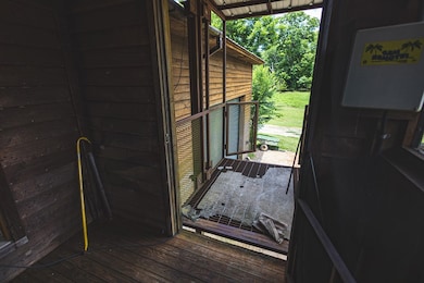 unlisted-address, Vicksburg, MS 39183 - photo 7