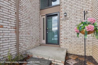 20541 Villa Grande Cir unit 8, Clinton Township, MI 48038 - photo 5