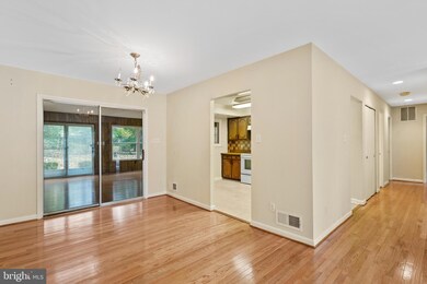 6302 Forest Mill Terrace, Laurel, MD 20707 - photo 6