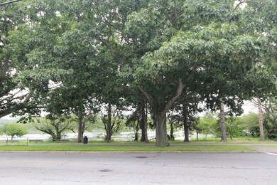 48 Gaywood St, North Dartmouth, MA 02747 - photo 3