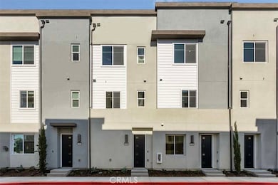 7256 Aura Cir, Huntington Beach, CA 92647 - photo 2