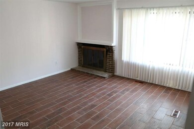 18433 Stone Hollow Dr, Germantown, MD 20874 - photo 5