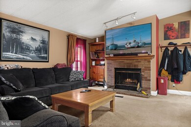 214 Eisenhower Ave, Williamstown, NJ 08094 - photo 7