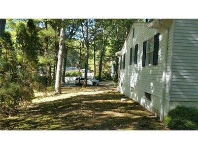 39 Maplecrest Dr, Greenville, RI 02828 - photo 6