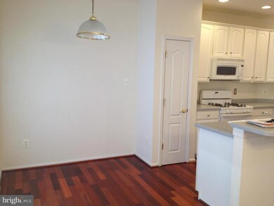 10204 Sherman Heights Place, Columbia, MD 21044 - photo 5