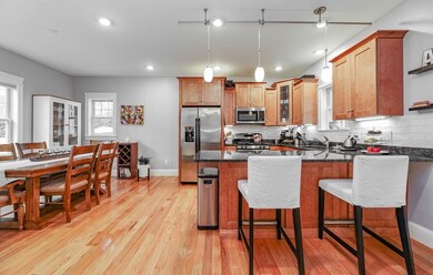 32 Neponset Ave unit 1, Boston, MA 02131 - photo 2