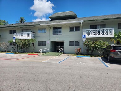 4200 NW 3rd Ct unit 120, Plantation, FL 33317 - photo 2