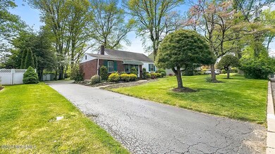 70 Maple Ave, Little Silver, NJ 07739 - photo 2