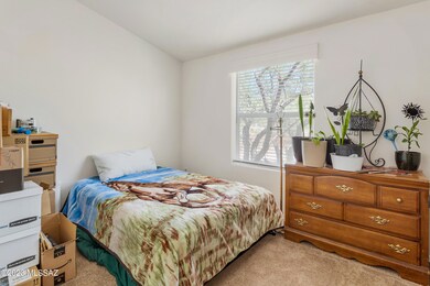 Guest bedroom