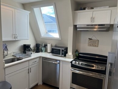 56 Humphrey St unit 4, Swampscott, MA 01907 - photo 4